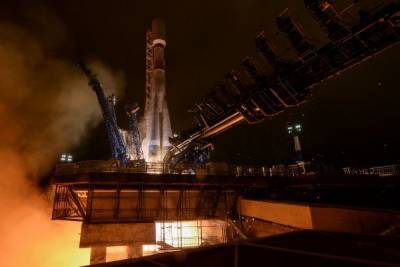ВКС России вывели на орбиту космические аппараты связи и астронавигации
