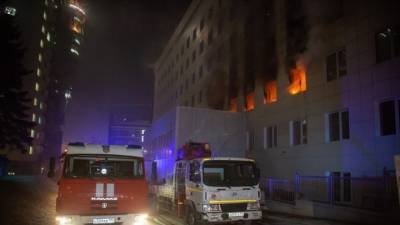 Названа вероятная причина пожара в клинике в центре Москвы