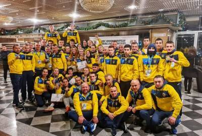 Зеленский поздравил украинских боксеров с историческим достижением на соревнованиях в Европе