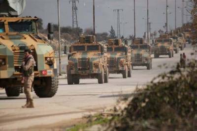 Анкара стягивает силы в Идлиб: названо число турецких военных в Сирии