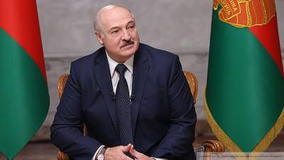 Лукашенко назвал "оголтелым" поведение Польши в отношении Белоруссии