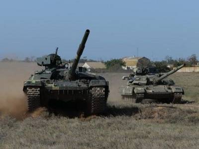 Танковые подразделения ОС провели масштабные учения (ВИДЕО)