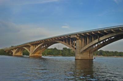Киевский мост Метро будут ремонтировать до 13 декабря: движение перекроют