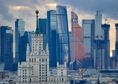 Экономика Москвы может начать восстановление в середине 2021 года