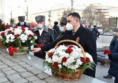 Зампред Рязанской областной думы Хубезов почтил память Неизвестного солдата