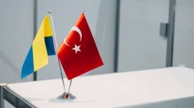 Турция поддержала Украину в переговорах по Крыму