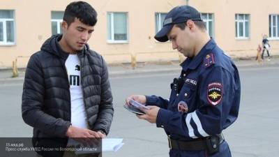 Жители Средней Азии платят тысячи долларов за возвращение в РФ