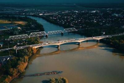 Федералы планируют выделить ещё денег на строительство дублера Яблоновского моста