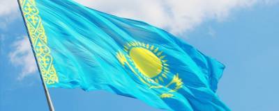 В Казахстане разрешили вешать флаги на домах