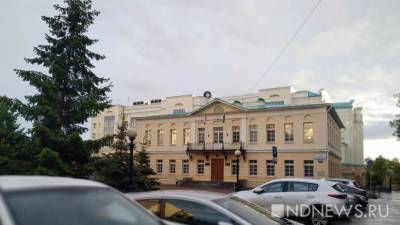 В Свердловской области отменили губернаторскую елку