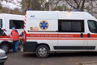 Родственники зараженных коронавирусом штурмовали одесскую больницу