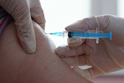 Учёные: прививка от туберкулёза может снизить скорость распространения коронавируса
