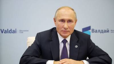 Путин призвал создать безбарьерную среду в каждом субъекте РФ