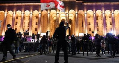 Острая дискуссия и споры: грузинская оппозиция обновила требования