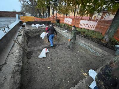 Раскопки на Приморском бульваре в Одессе: что нашли археологи? (фото)