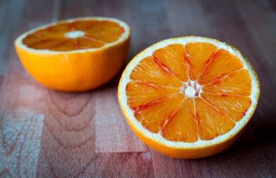 Семейный психолог советует смотреть на апельсины, чтобы побороть зимнюю хандру
