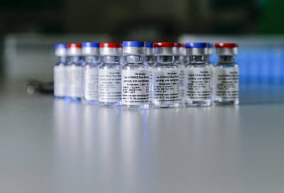 Ленобласть получила еще 500 комплектов вакцины «Спутник V»