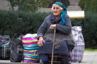 В Нагорный Карабах из Армении массово возвращаются беженцы