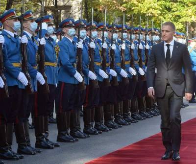 Министр обороны Сербии заявил о потребности страны в резком...