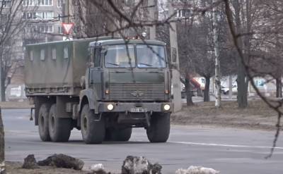 ВСУ подсунули дорогие грузовики вместо военной техники, — экс помощник министра обороны
