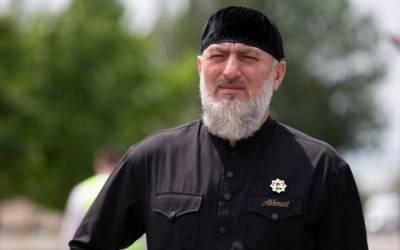 Депутат Госдумы призвал чеченскую молодежь не поддаваться террористам