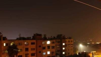Силы ПВО Сирии отражают ракетный удар по Дамаску — СМИ