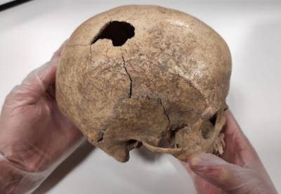 Археологи нашли останки мужчины, жившего 5 тыс. лет назад, и узнали тайну его смерти
