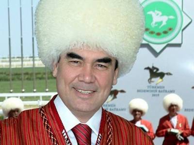Бердымухамедов сослался на «опыт предков» и предложил туркменам лечиться от ковида солодкой