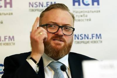 Милонов призвал Деда Мороза отказать в подарках дедморозо-скептикам