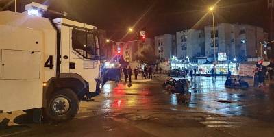 Протесты в Иерусалиме: поселенцы повредили машину для перевозки задержанных