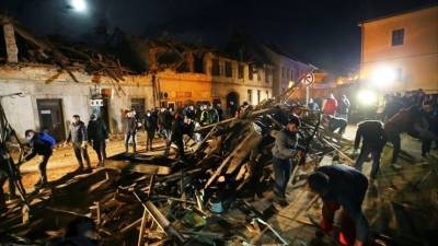 В Хорватии после землетрясения продолжаются поиски людей под завалами