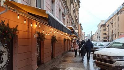 Вступил в силу пятидневный запрет на работу ресторанов в Петербурге