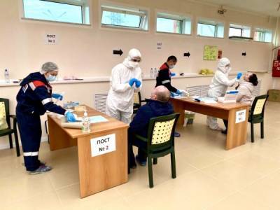 В Югре вахтовиков могут допускать к работе без карантина по коронавирусу