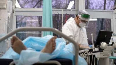 "Ситуация не улучшилась": врач о смертности в Крыму из-за коронавируса