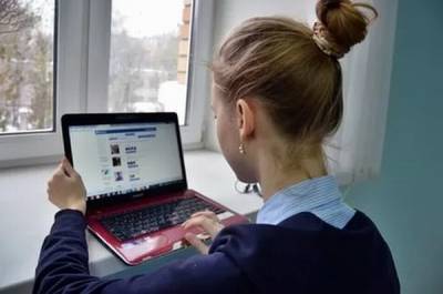 Власти строят для школьников обособленную соцсеть на базе «Вконтакте»