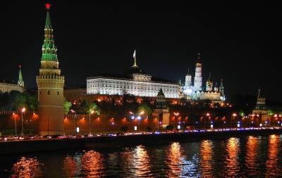 СМИ: Кремль заинтересован в скорейшем транзите власти в Беларуси