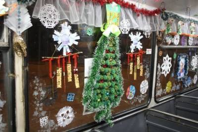 В Йошкар-Оле выбрали пять самых новогодних троллейбусов