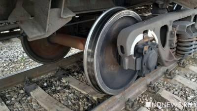 В Белоруссии пассажирский поезд врезался в бетонный столб
