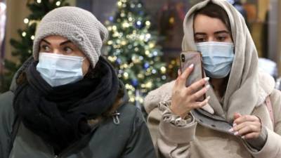 За сутки в России — 26 513 заразившихся, болеют 549 706 человек
