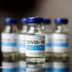 Великобритания одобрила вакцину AstraZeneca первой в мире
