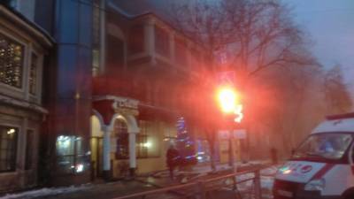 Труп мужчины обнаружили после пожара в ресторе "Дюшес" в Подмосковье