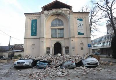 Хорватию третьи сутки подряд сотрясают землетрясения, люди ночевали на улицах