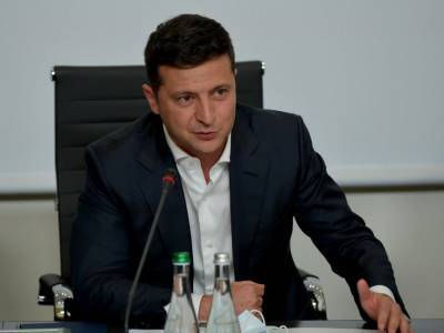 Зеленский и Кличко возглавляют рейтинг доверия украинцев – опрос