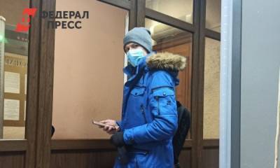 В Кургане силовики увезли координатора штаба Навального в больницу