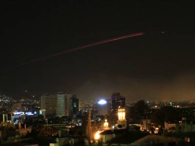 ВВС Израиля уничтожили около Дамаска склады «Хизбаллы» рядом с военными РФ