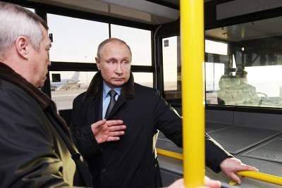 Путин поручил создать городской автобус на водородном топливе
