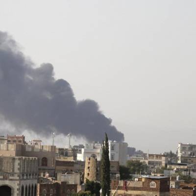 Мощный взрыв прогремел в аэропорту Аден на юго-западе Йемена