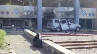 Взрывы в аэропорту Адена: пятеро погибших, десятки раненых