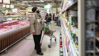 Мантуров заявил о стабильной ситуации с продовольствием в России