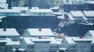 Сход оползня в Норвегии: 10 человек пострадали, 26 пропали без вести